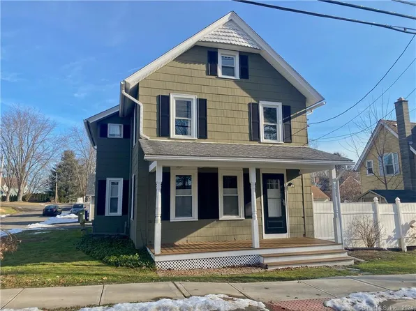 63 West Street, Windsor Locks, CT 06096