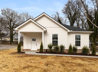 1004 Adair Ave, Columbia, TN 38401