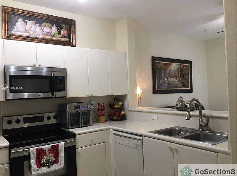 1st image of 1536 SE 25th St Unit 104
