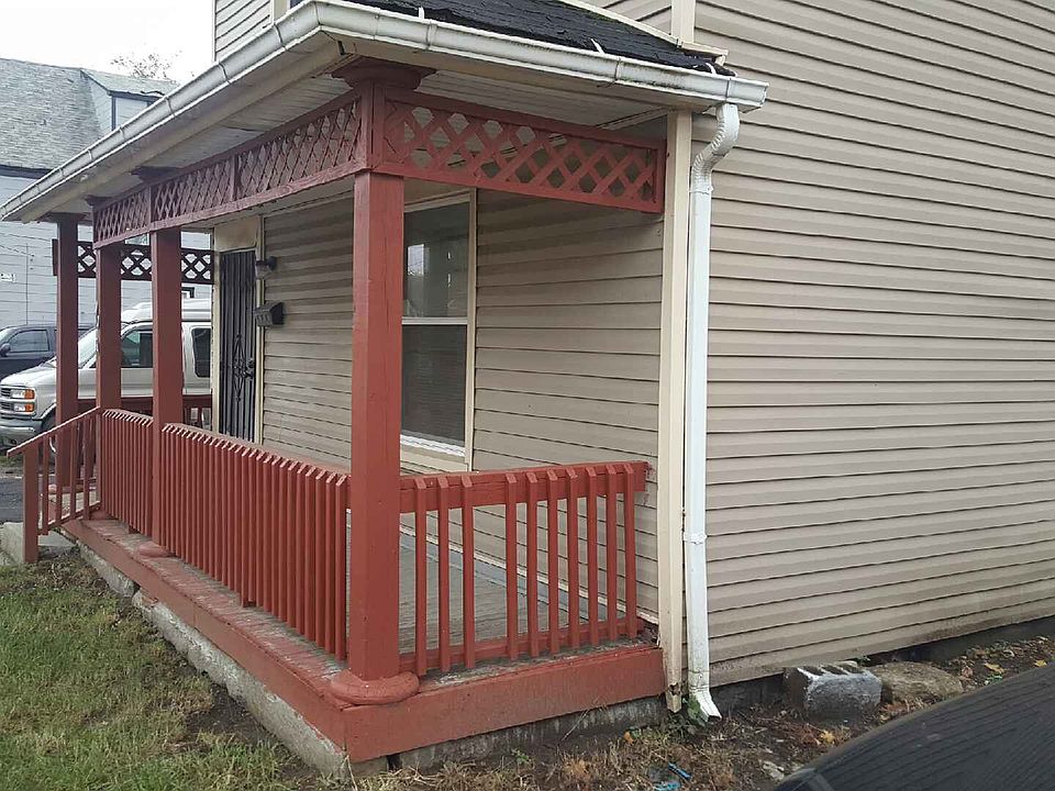 1st image of 8204 Golden Ave