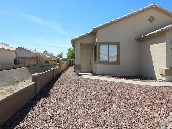 2nd image of 2511 W Cezanne Cir