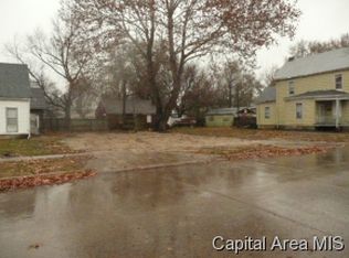 705 N 12th St, Springfield, IL 62702