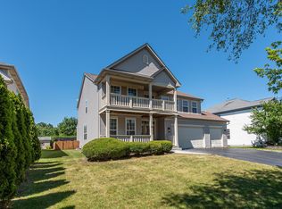 10 Covington Ct, Bolingbrook, IL 60490