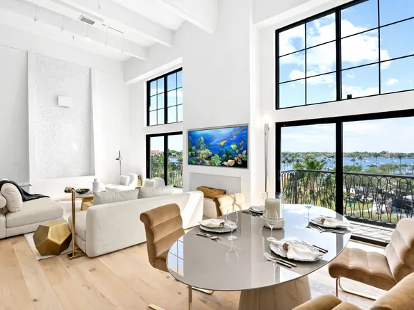 101 N Clematis St, West Palm Beach, FL