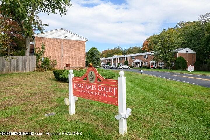 1st image of 25 King James Ln