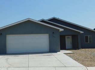 1192 Mockingbird Cir, Farmington, NM 87401