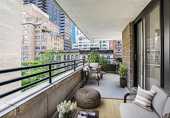 2nd image of 309 E 49th St APT 7E