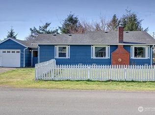 2019 Washington Ave N, Long Beach, WA 98631