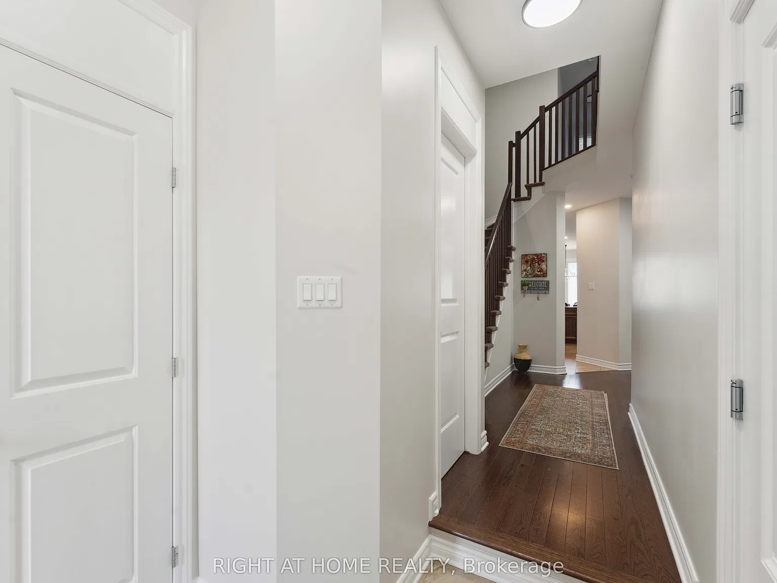 3 bed, $2,900 — Photo 3