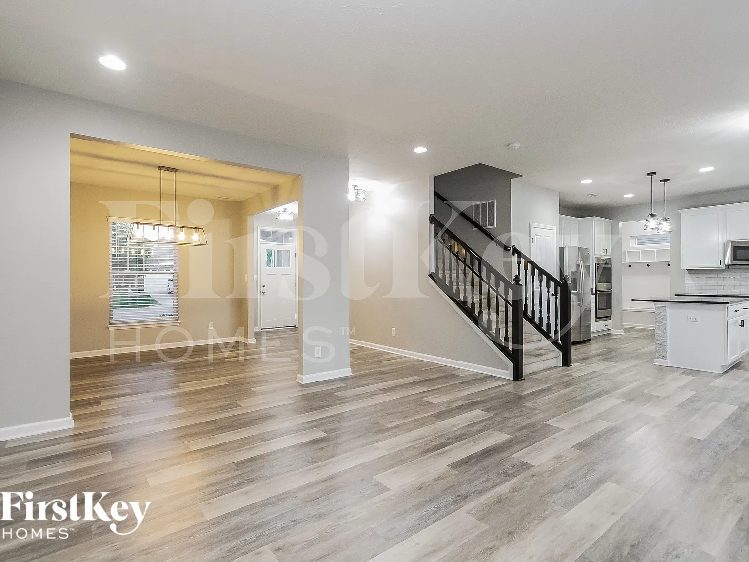 3 bed, 2.5 bath, 2238 sqft, $2,295 — Photo 3