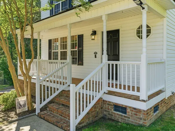 40 Glenda Ln, Garner, NC 27529