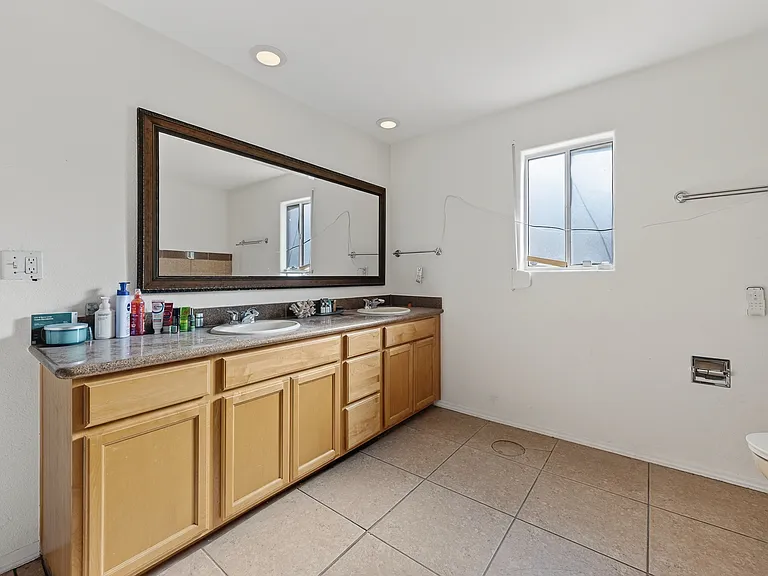 3641 Algonquin Dr — Photo 11