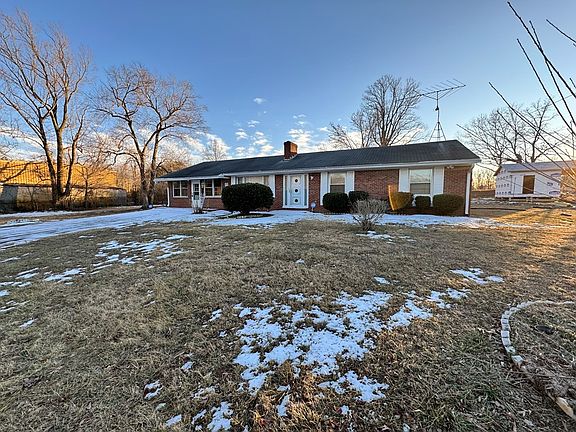 3rd image of 340 Hawkins Rd