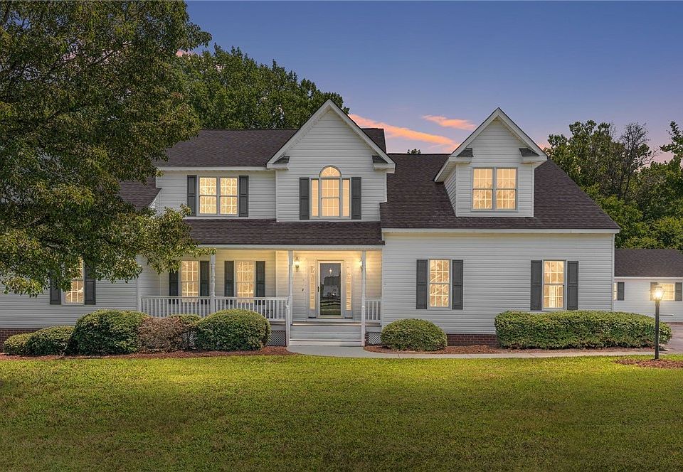 1st image of 1929 Retreat Dr