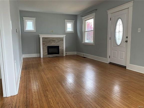 5th image of 1908 Holland Ave