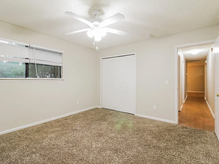 8442 Finwood Ave — Photo 11