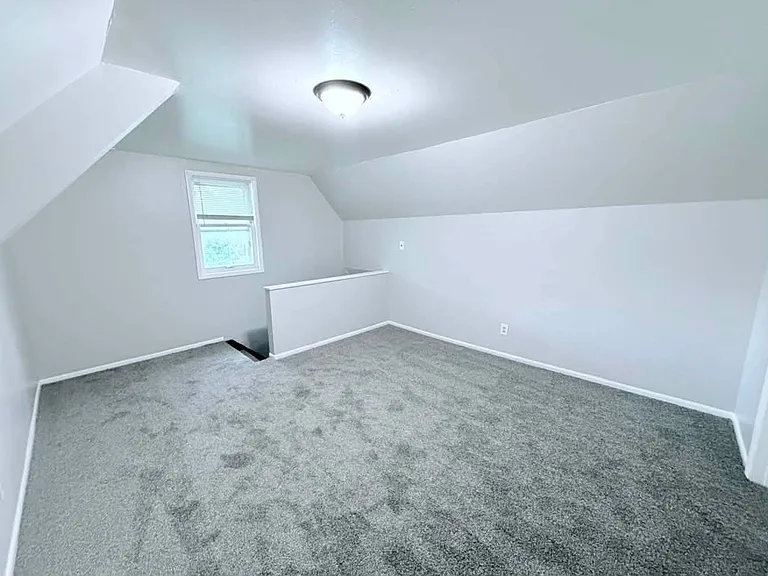 10419 Ignatius Ave #2 — Photo 23