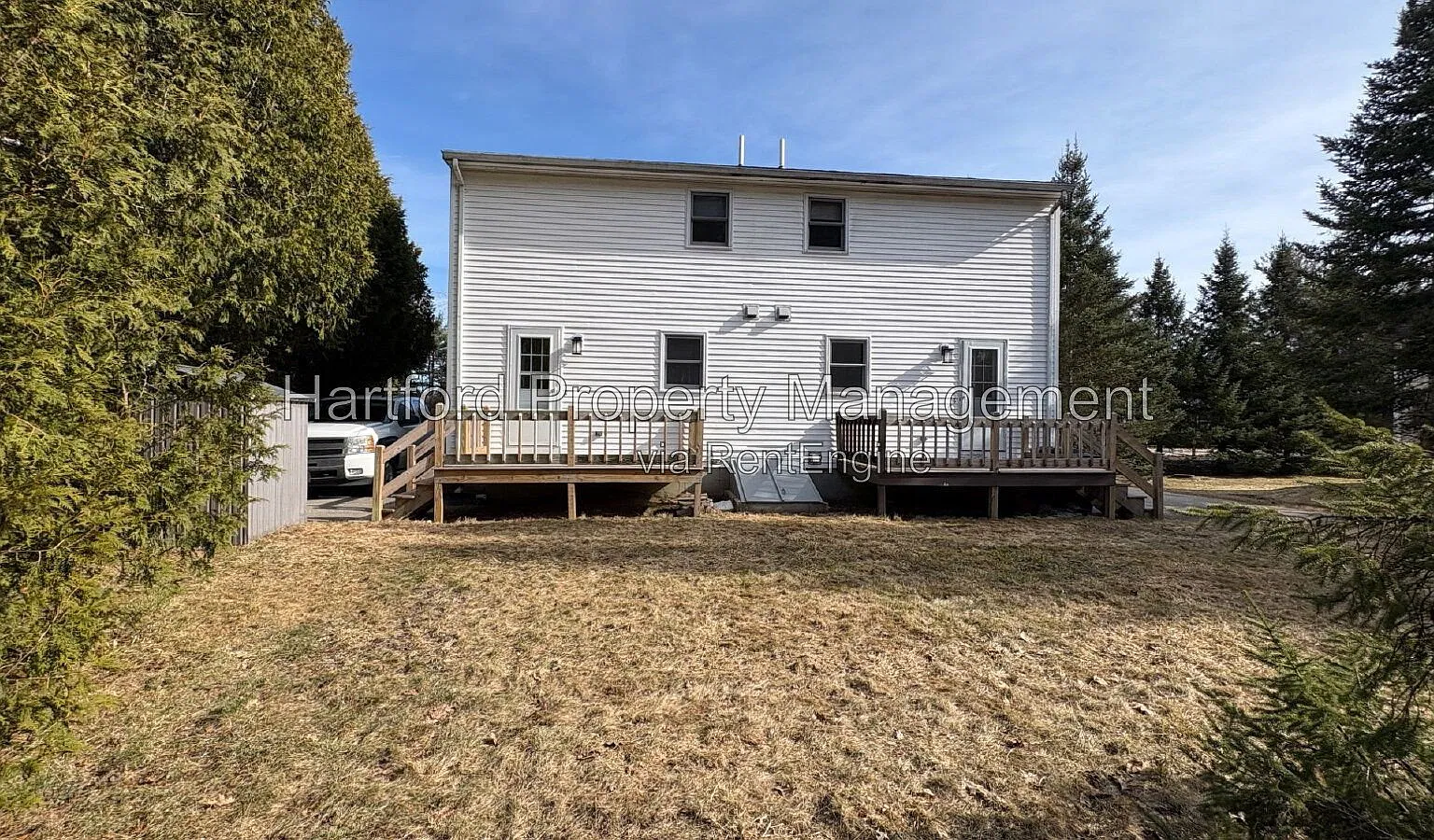2 bed, 1.0 bath, 900 sqft, $2,000 — Photo 2