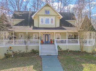 400 Cabbage Cemetery Rd, Washburn, TN 37888