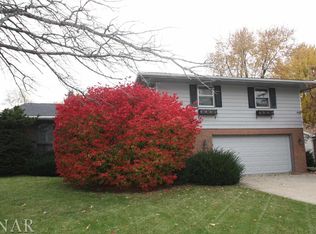 1325 E Vernon Ave, Normal, IL 61761