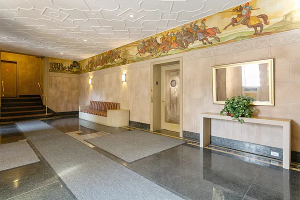 Sold by Gilbert Perez, LREB | media 25