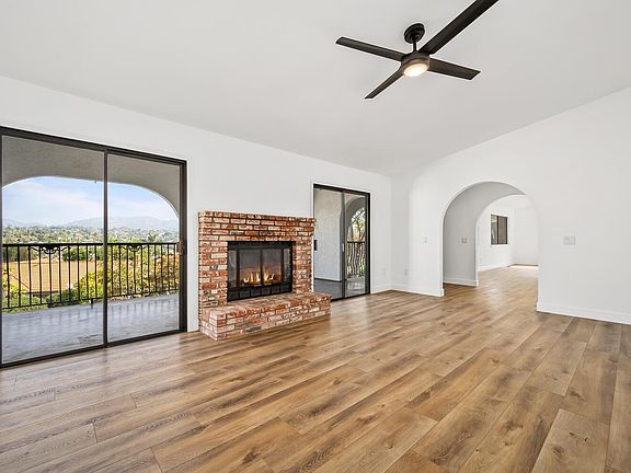 5th image of 1200 Sandra Cir #A