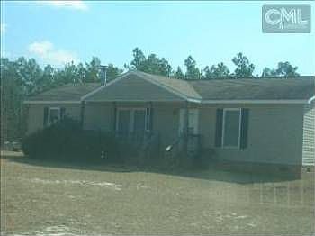 1st image of 393 Summerland Ct