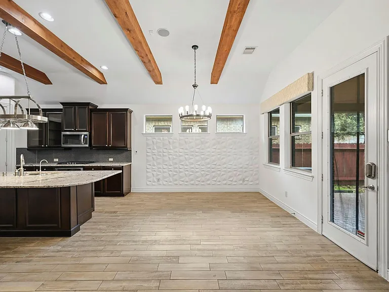 2019 Wild Peregrine Cir — Photo 22