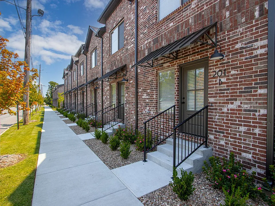 SOMA Area, Little Rock - 2 Bedroom - New Construction Luxury Townhomes