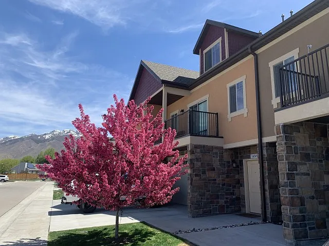 Townhome with Private Garage