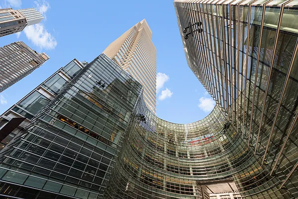 Rented by Compass | media 16