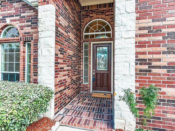 2nd image of 20402 Prospect Canyon Ln