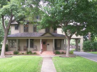 535 N Getty St, Uvalde, TX 78801