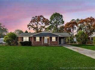 2554 Bel Aire St, Fayetteville, NC 28306