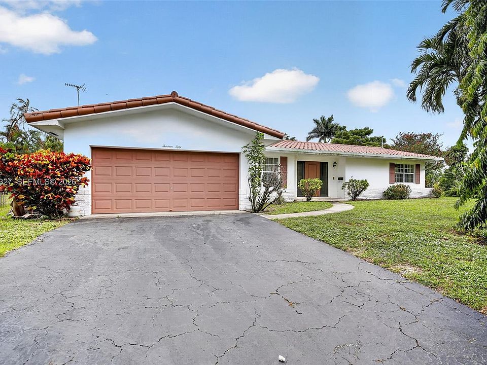 1st image of 1350 NW 73rd Ave