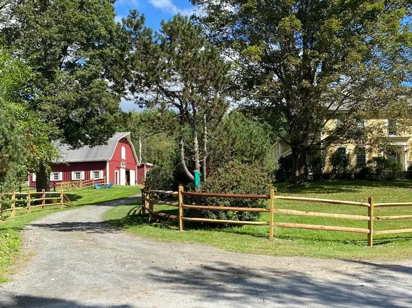 1112 QUAIL JOHN Road, Thetford, VT 05043