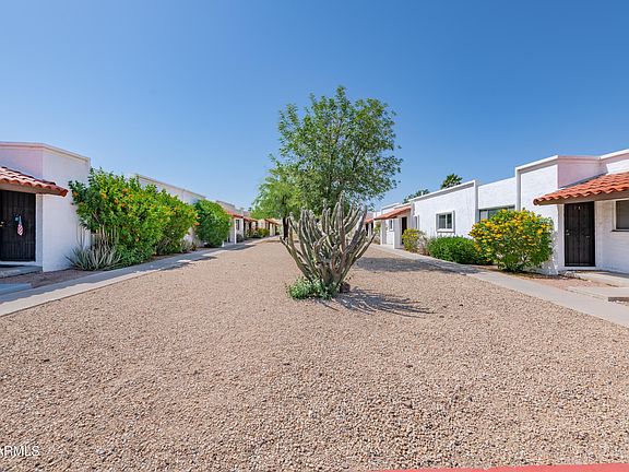 3rd image of 2021 E Tierra Buena Ln APT 9
