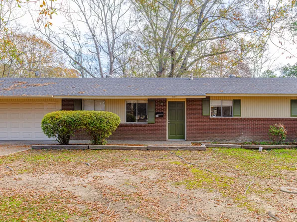 304 Sun Dr, Jackson, MS 39211
