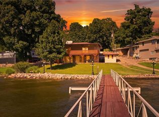 1166 Fowlers Point, Camdenton, MO 65020