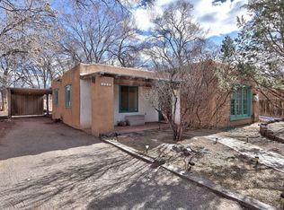 2817 Maximillian Rd NW, Albuquerque, NM 87104