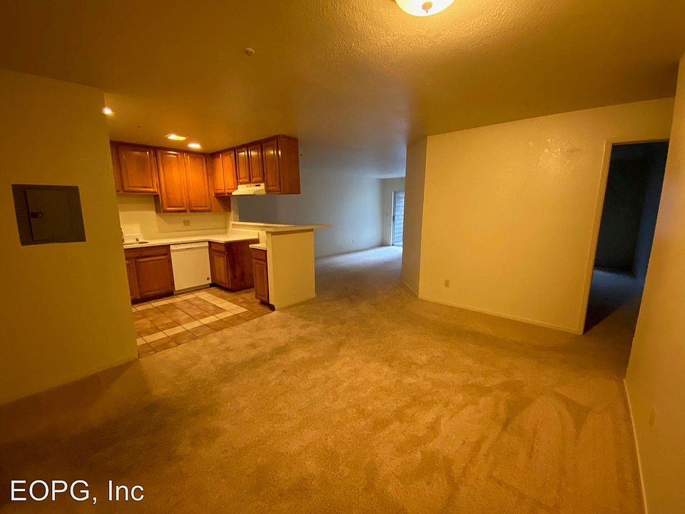 1st image of 9724 Mountain Blvd APT 5