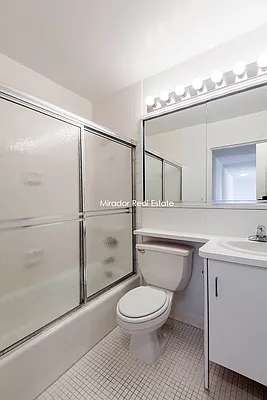 Rented by Mirador Real Estate | media 41