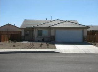 10933 Remington St, Adelanto, CA 92301