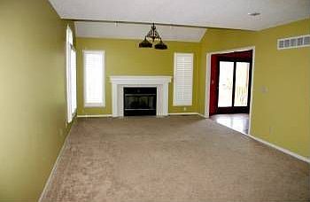3rd image of 519 NW Timberbrooke Dr