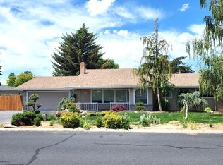 3634 La Marada Way, Klamath Falls, OR 97603