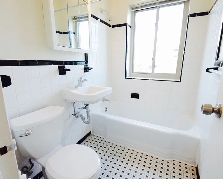 1311 Madison St., NW — Photo 19