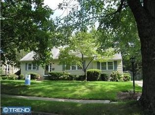 58 Hiawatha Rd, Hi Nella, NJ 08083