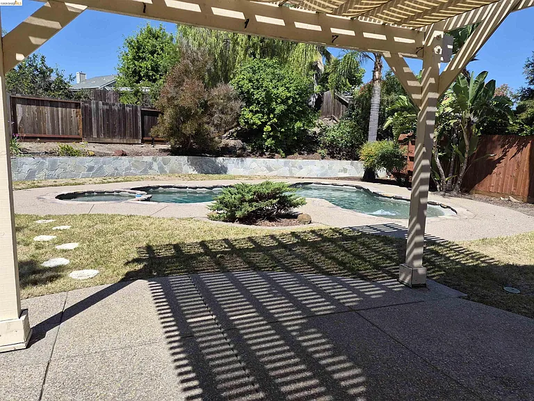 4016 Caldera Way — Photo 6
