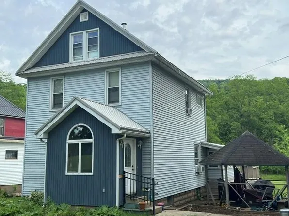58 N State St #1, Warren, PA 16365