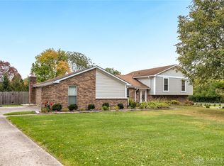 2742 Rhett Dr, Dayton, OH 45434